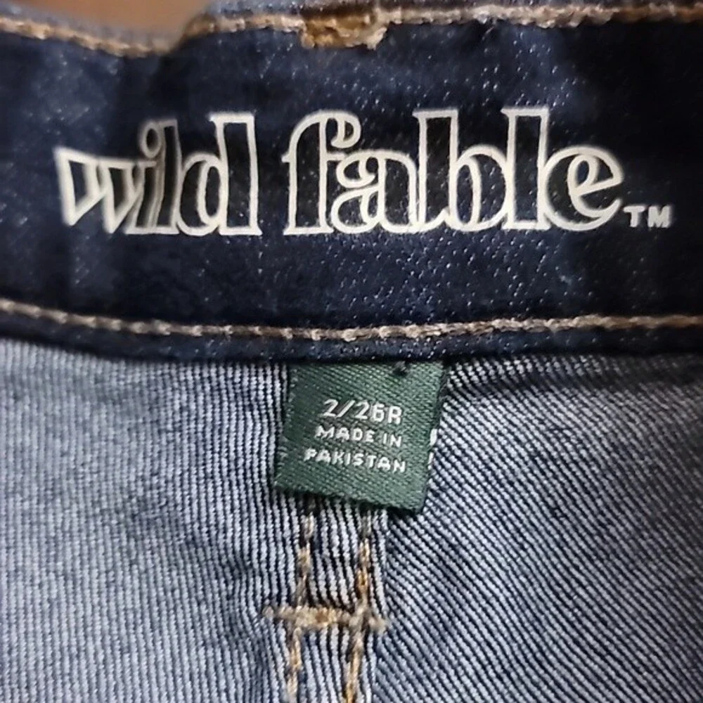 Wild Fable High Rise Denim Short-Short Size 2/26 - Picture 2 of 5